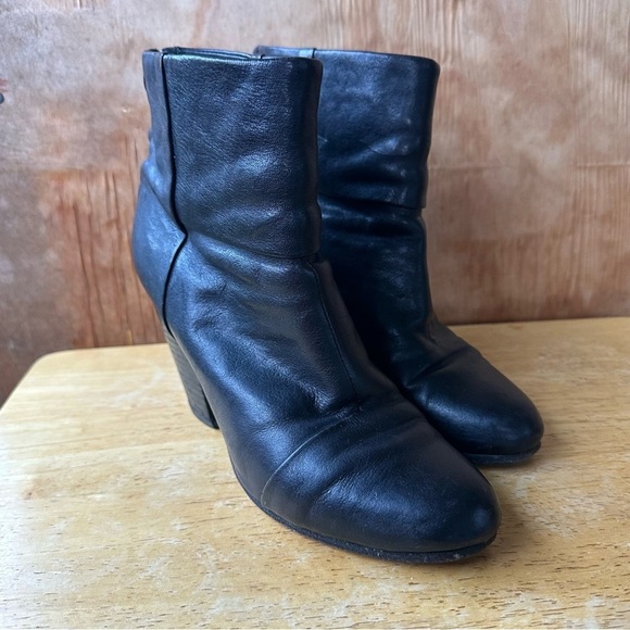 Rag & Bone Newbury Black Leather Ankle Zip Booties - Picture 13 of 13